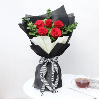 RED ROSE BOUQUET