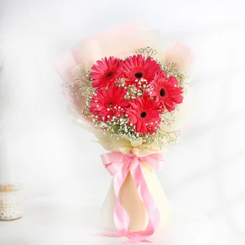RED FLOWERS BOUQUETS
