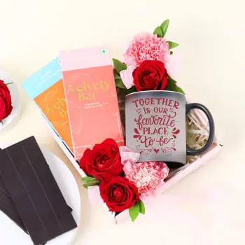 GIFT HAMPER