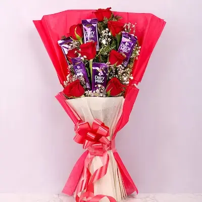 SIMPLE BOUQUET WITH CHOCOLATE